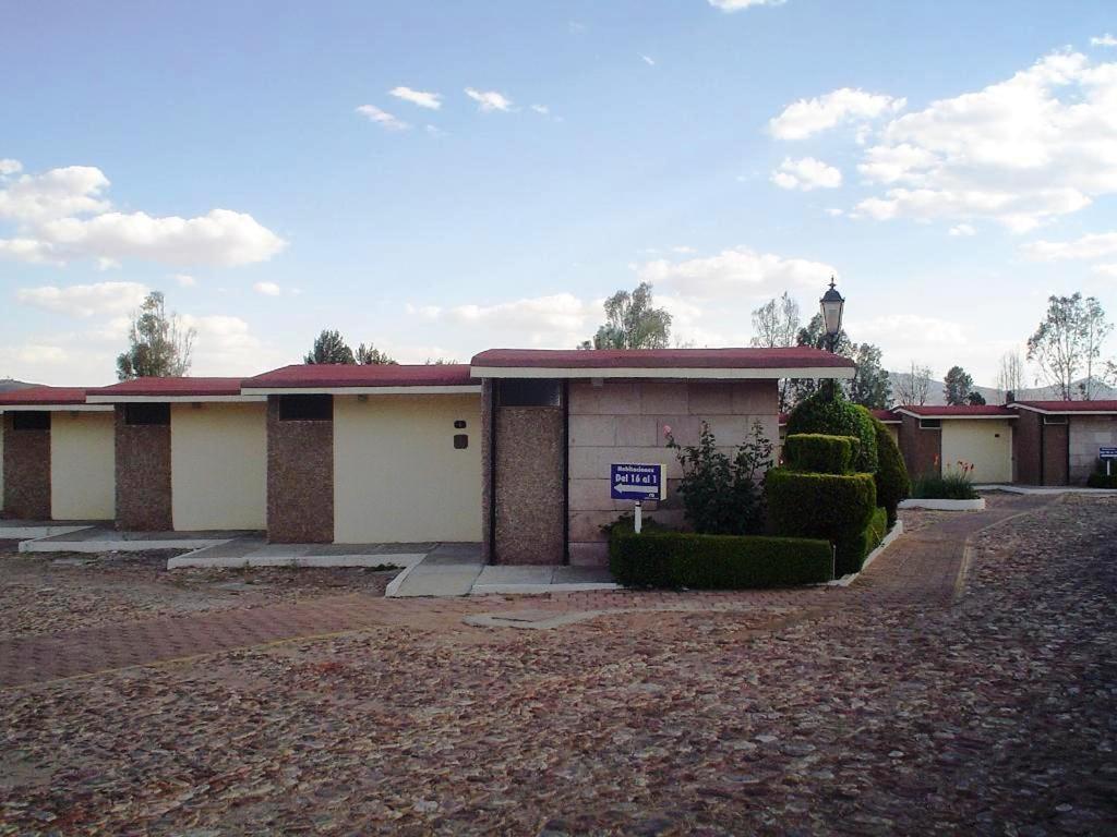Motel La Fortuna Fresnillo ภายนอก รูปภาพ