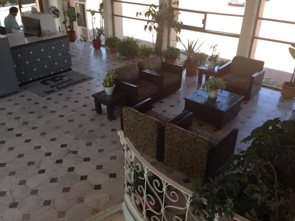 Motel La Fortuna Fresnillo ภายนอก รูปภาพ