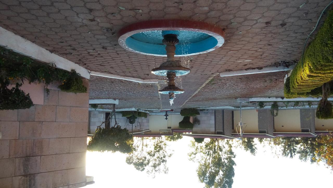 Motel La Fortuna Fresnillo ภายนอก รูปภาพ